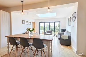 Photo 21- click for photo gallery